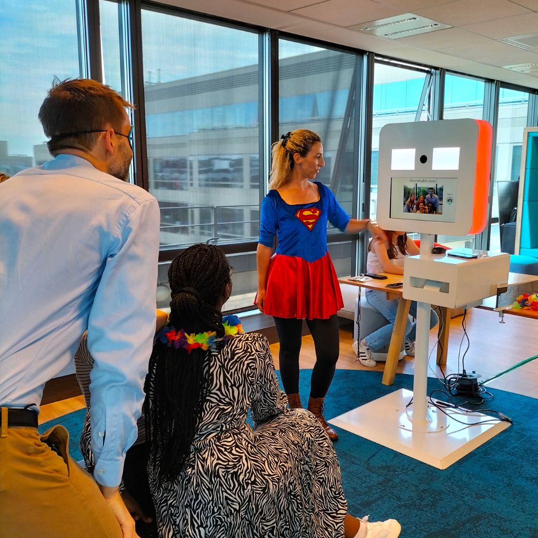 stand photocall animation photo